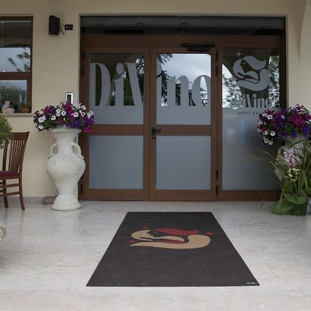 Divino Bistrot e Relais Lenola Exterior foto