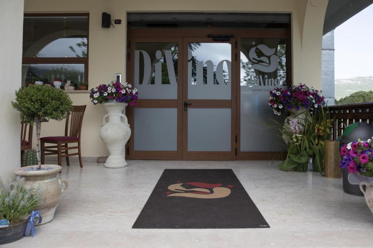 Divino Bistrot e Relais Lenola Exterior foto